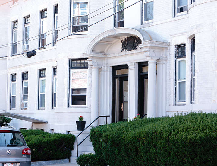 Green Street Apartments Chestnut Hill Realty